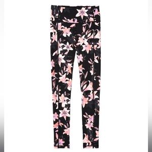 NWT VICTORIA'S SECRET VS Incredible Essential Legging Pants Size 8